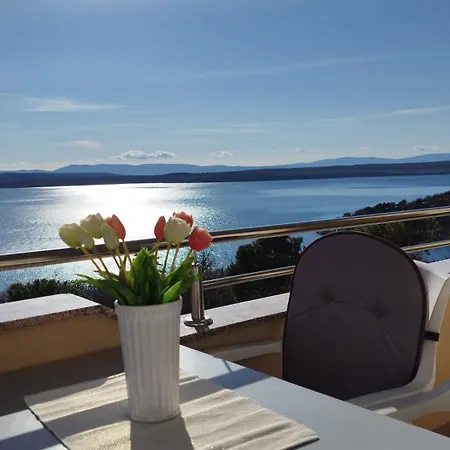 Adriatica Apartman *